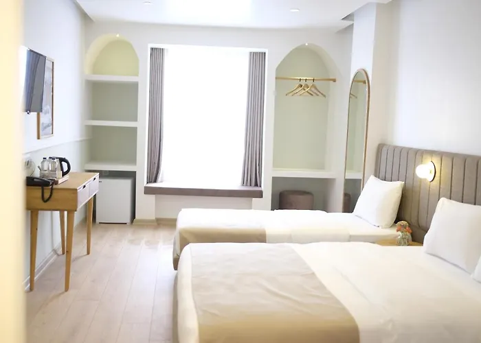 Meshk Airport Hotel