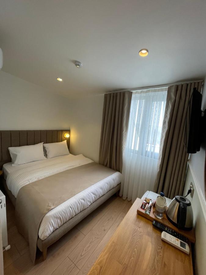 Hotel Meshk Airport